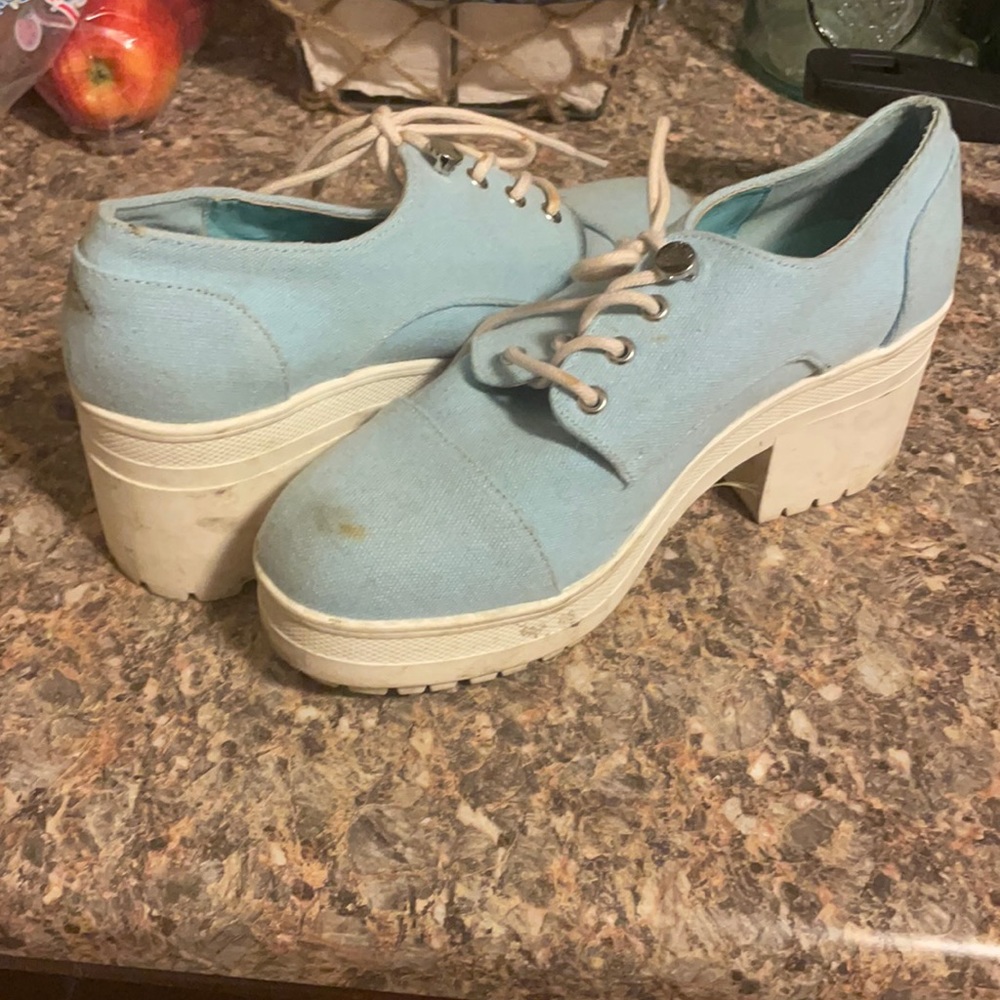 Platform shoes - Picture 2 of 6